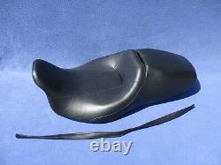 08 20 Harley touring seat road king classic electra glide street flhx 52320-11