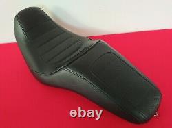 Genuine 2014 Harley Dyna Low Rider Ribbed Seat 2006-2017 Super Glide Street Bob