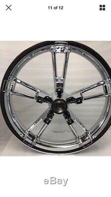 Harley 2014 Rim Touring Street Glide Flhx Flhr Enforcer Chrome Wheel (exchange)