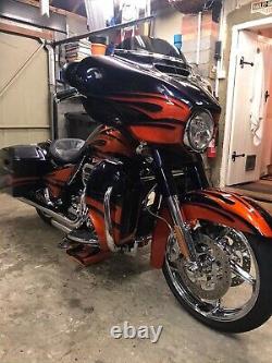 Harley Davidson CVO Street Glide