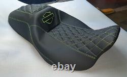 Harley-davidson 2011-2020 Street/road Glide Seat Cover Green Stitching Logo