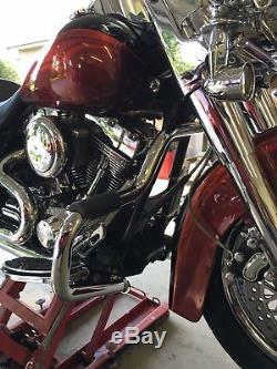 Mustache Engine Guard w Footrests to 2006-2017 Harley Davidson STREET GLIDE FLHX